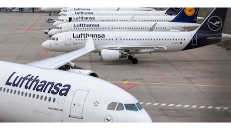 Lufthansa taglia utili e previsione flusso di cassa per il 2024
