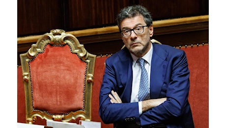 Giorgetti e la verità sulle tasse che fa male a tutto il centrodestra