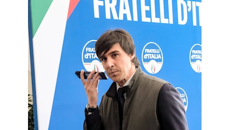 Paolo Signorelli si dimette: “Non voglio danneggiare il governo”