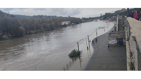 Il Po aumenta il suo livello: i Murazzi chiudono ancora per prudenza. Criticità in val di Lanzo [FOTO]