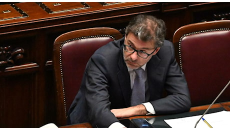 Giorgetti: «Ministeri taglino o farò io la parte del cattivo. Non ci saranno più tasse»