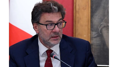 Giorgetti cerca risorse per i figli. L'ipotesi: «Col bonus casa, su l'Imu»