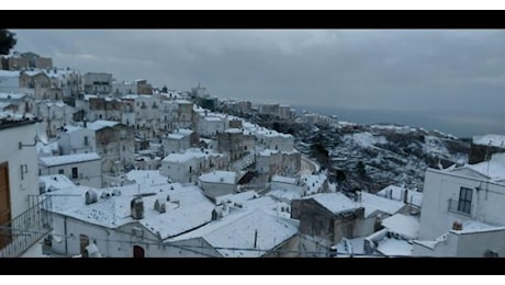 Vigilia di Natale con la neve sul Gargano e monti Dauni