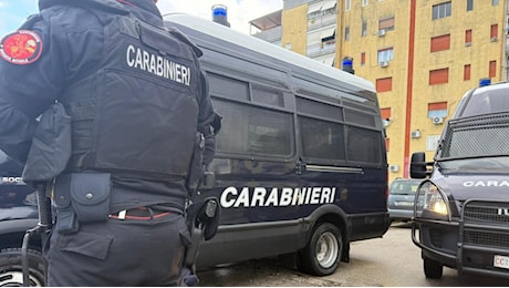 Caivano, commettevano rapine, estorsioni e truffe agli anziani: blitz dei carabinieri, 15 arresti