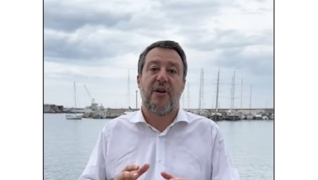 Ponte sullo Stretto, Salvini dà una nuova data: lavoro per unire il Paese