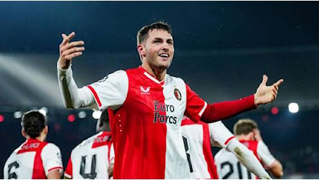 Zirzkee non si sblocca, il Milan tiene caldo Gimenez: chi è il centravanti messicano in forza al Feyenoord