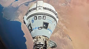 Problemi con Starliner, astronauti bloccati nello Spazio: la data di rientro è indefinita