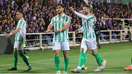 Conference League, Fiorentina-Betis 2-2 dts: viola eliminati, la finale sarà tra gli spagnoli e il Chelsea