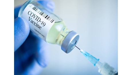 Vaccino anti-Covid: è arrvata la circolare sulla vaccinazione; vediamo cosa prevede