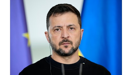 Ucraina, Zelensky: Putin vuole 'negoziare' solo su capitolazione Kiev