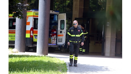 Catanzaro, bimba cade dalla finestra di una casa famiglia: la madre si suicida