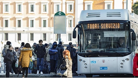 A Roma metro chiuse per sciopero, l'8/11 è stop nazionale