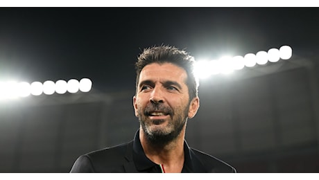 Italia, Buffon resta: “Felice di poter continuare il percorso da dirigente”