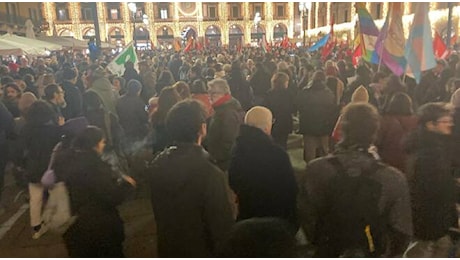 Brescia democratica risponde in piazza alle provocazioni dell’estrema destra