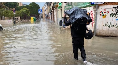 Maltempo a Malaga, inondato ospedale e nuove evacuazioni