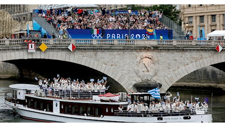 Olimpiadi, un’“ouverture” con sabotaggi: Parigi in tilt
