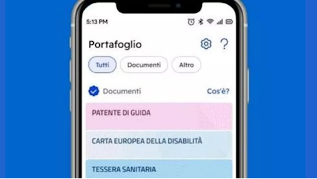 Portafoglio digitale per (quasi) tutti. Sul telefonino anche patente e tessera sanitaria