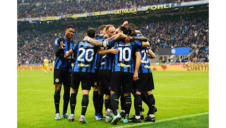 Inter: annunciati i numeri di maglia di Martinez, Zielinski e Taremi