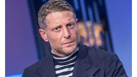 Lapo Elkann comprava casse di mozzarella. Lui e Calenda non cambiavano le lenzuola. Il retroscena