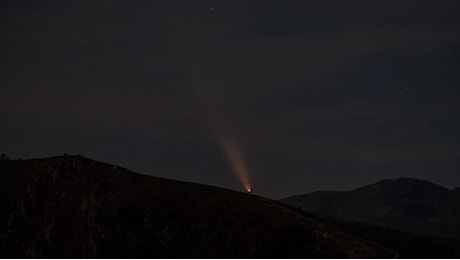 Lo spettacolo della cometa del secolo nei cieli di Prato Nevoso