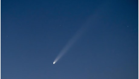 La cometa del secolo C/2023 A3 potrebbe vedersi dall'Italia venerdì 11 ottobre: a che ora guardare il cielo