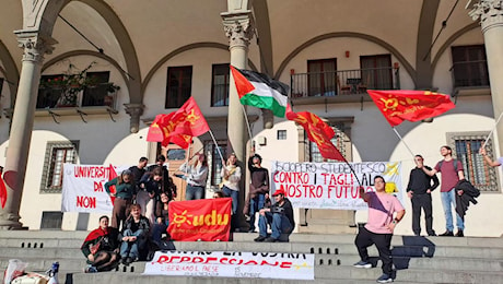 Scuola e università in piazza: “Più fondi al diritto allo studio”