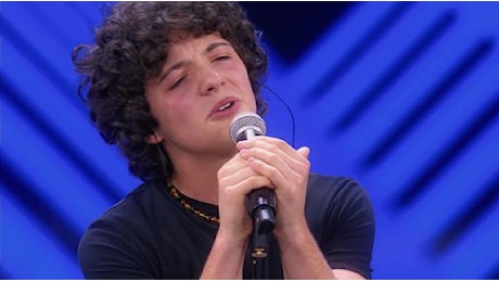 Nuova standing ovation per Lorenzo Salvetti con Destri di Gazzelle a X Factor 2024