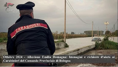 Maltempo Emilia-Romagna, le chiamate disperate al 112. Il carabiniere: Resti al telefono con me, la donna: Non attacco, lei mi dà coraggio