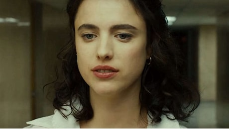 Honey Don’t: Il trailer rivela Margaret Qualley come l’investigatrice privata che non ti aspetti!