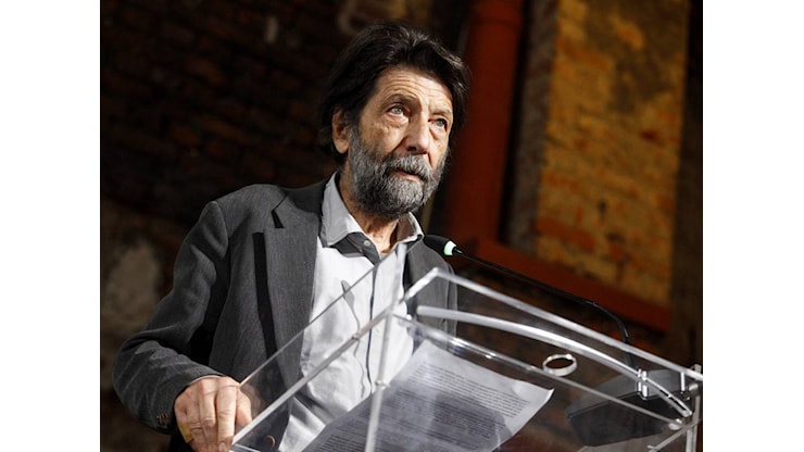 Suicidio della democrazia. La lezione di Cacciari alle sinistre - il Giornale Suicidio della democrazia. La lezione di Cacciari alle sinistre - il Giornale