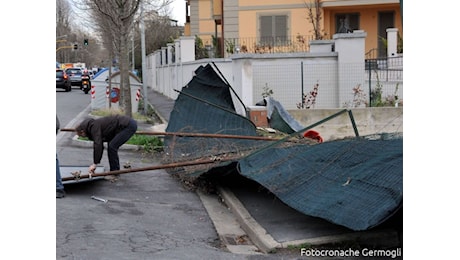 Allerta arancione per vento, il Prefetto di Firenze convoca il Centro Coordinamento Soccorsi