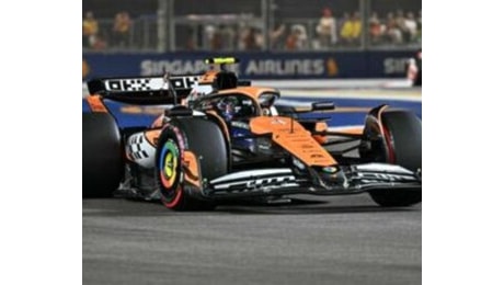 F1 Gp Singapore, Norris in pole davanti a Verstappen. Nono Leclerc