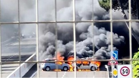 Assalto a un portavalori tra Brindisi e Lecce, paura sulla statale 16: spari e auto in fiamme