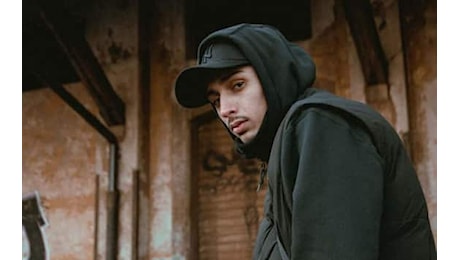 Baby Gang indagato, videochiamata al concerto dal carcere