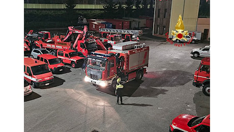 Crollata una palazzina nel Casertano: quattro persone estratte vive