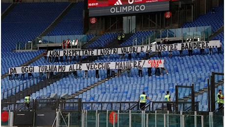 Contestazioni fuori dallo stadio prima di Roma-Udinese, la tifoseria entra mezz'ora dopo: ecco perché