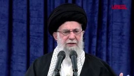 Iran, Khamenei: Radice problemi nella regione è presenza Usa e Paesi europei