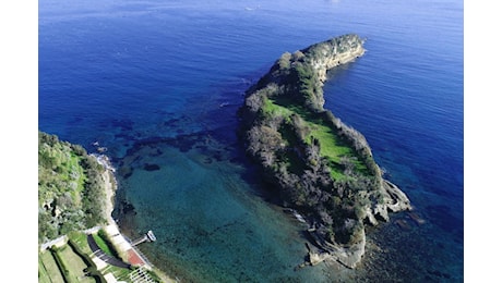 Bacoli, Punta Pennata in vendita. Il Comune si fa avanti