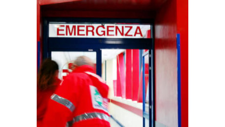 Giovane cinese morto a Perugia dopo ricovero in ospedale: indagini della polizia. Non si esclude omicidio