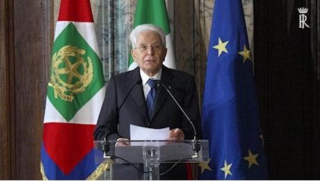 Mattarella: Occupazione in crescita ma salari bassi lacerano la coesione sociale