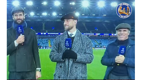 Zola in stile Peaky Blinders? “No, sembra più Nico di Mai Dire Gol”