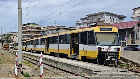 Un Paese con i freni tirati: cosa dice il nuovo rapporto Pendolaria di Legambiente