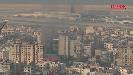 VIDEO Libano, fumo si alza sullo skyline di Beirut mentre Israele continua a colpire