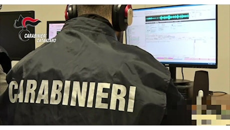 Gli affari della ‘ndrangheta “protetti” da due carabinieri infedeli: arrestati con altre 57 persone a Catanzaro