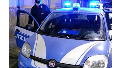 Spara in strada al figlio della compagna, 18enne ferito grave a Novate Milanese