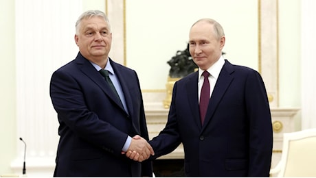 Orban scodinzolante da Putin è un vero insulto agli ucraini