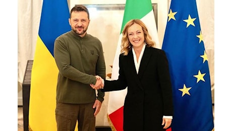 Meloni riceve Zelensky: «Dall’Italia sostegno a 360 gradi all’Ucraina»