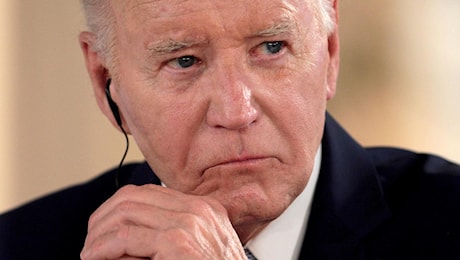 Joe Biden verso il ritiro: crescono le pressioni nel Partito Democratico. Axios: l'annuncio nel fine settimana