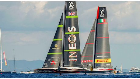 Luna Rossa-Ineos Britannia 2-2. La barca italiana pareggia i conti nella finale dopo una regata combattuta