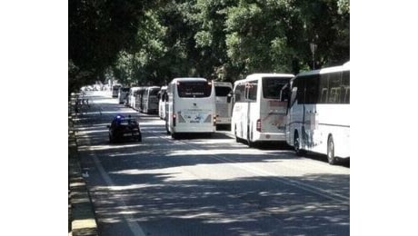 Giubileo, Roma triplica le tariffe per i bus turistici che vogliono entrare in centro